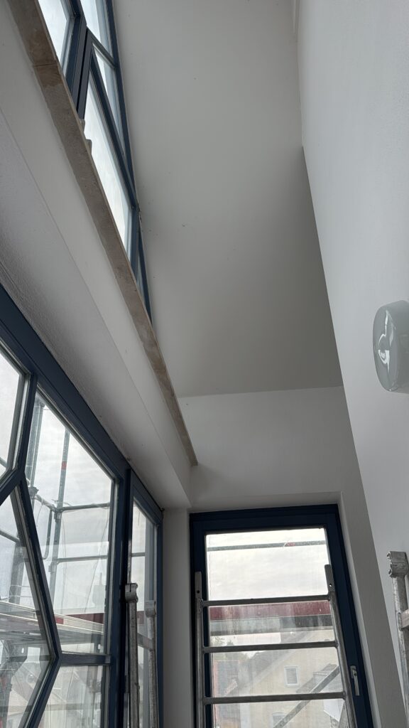 2B11AE97-9FD0-41D9-ACCD-605CBD902F52